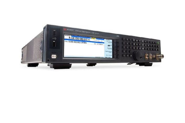 Keysight-CXG-Vector-Signal-Generator istaknuta-1 800×533